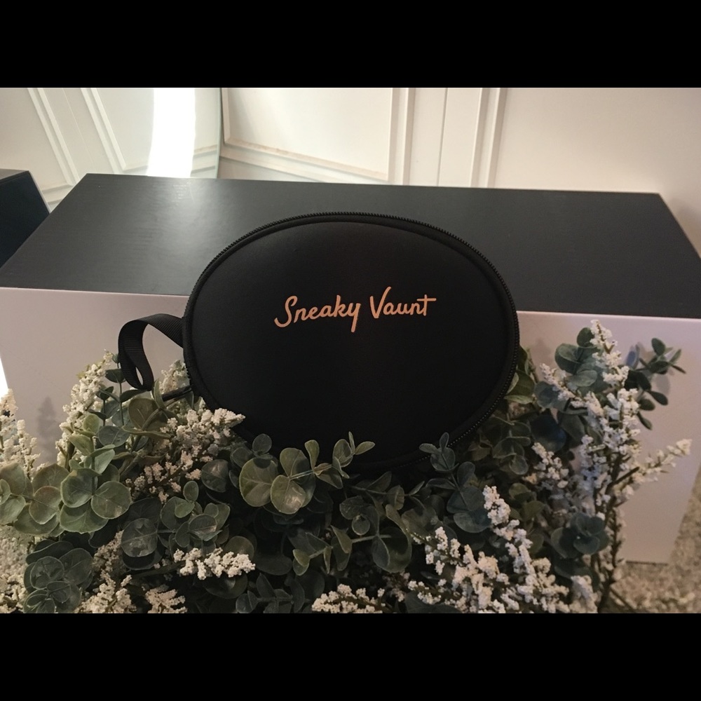 Sneaky Vaunt Strapless Bra DD